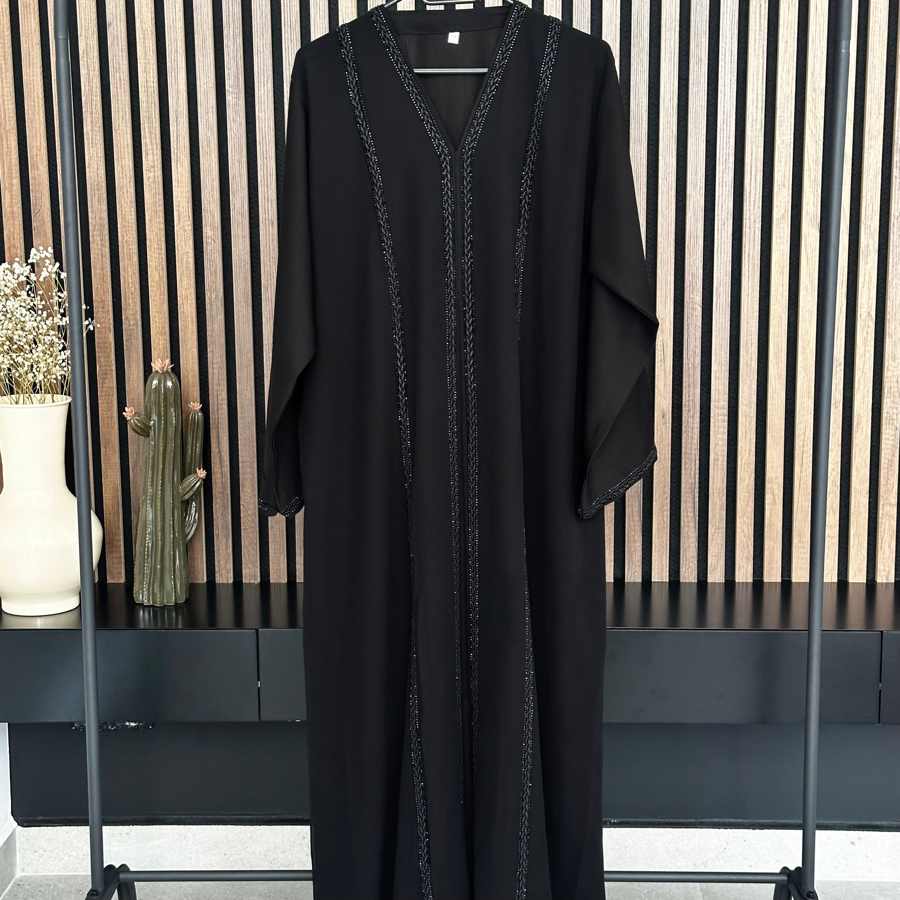 AREEJI CLASSIC ABAYA