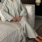 CREAM LIN BRODÉE ABAYA