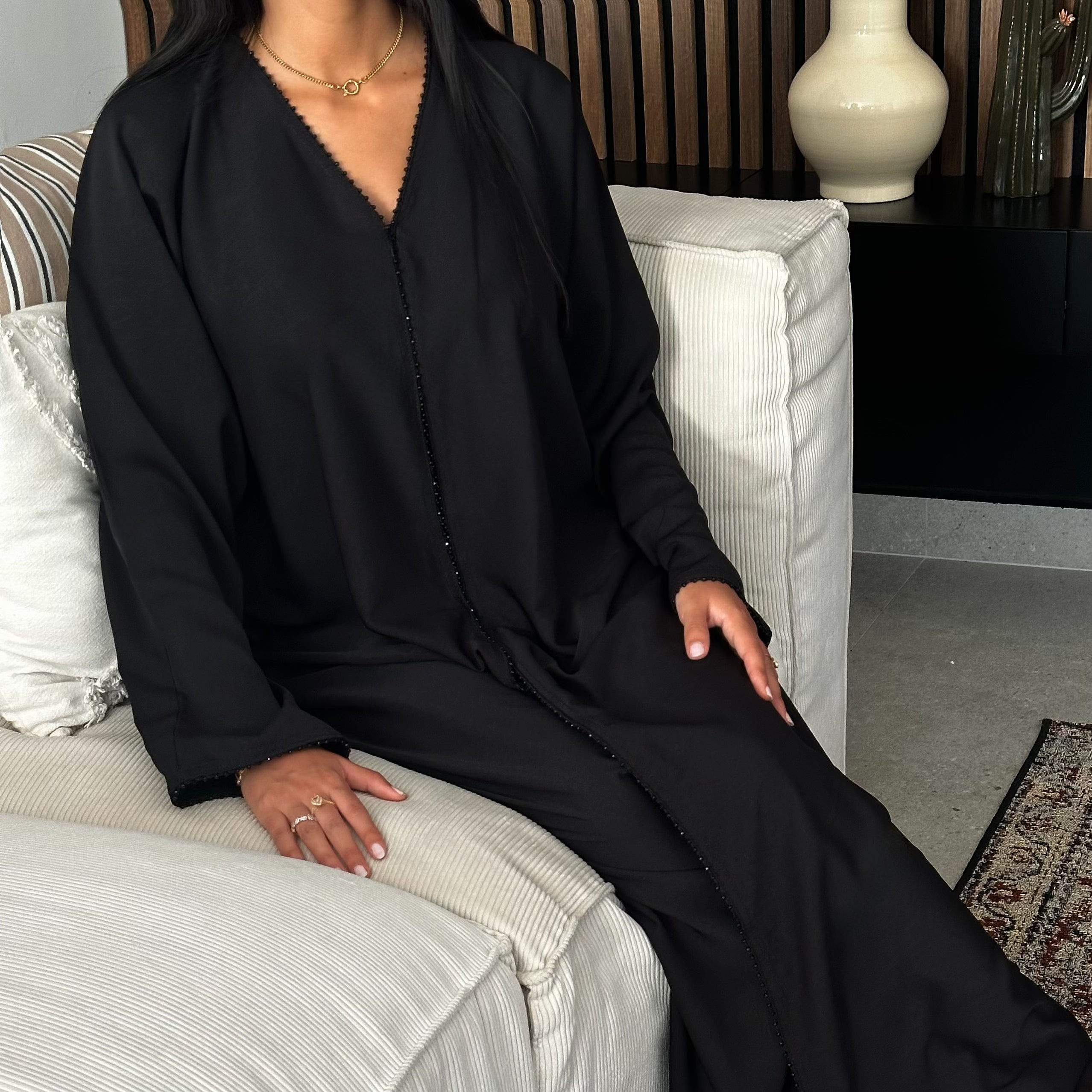 CRINKLE & PEARL ABAYA